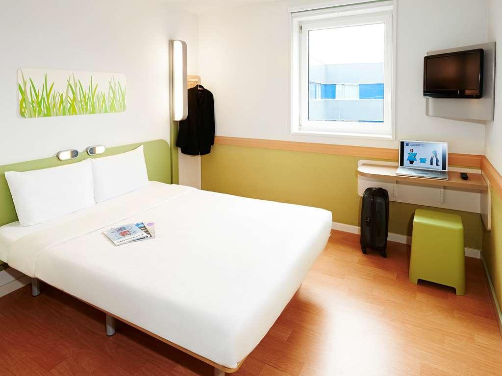 Ibis Budget Paris Coeur D'Orly Airport חדר תמונה